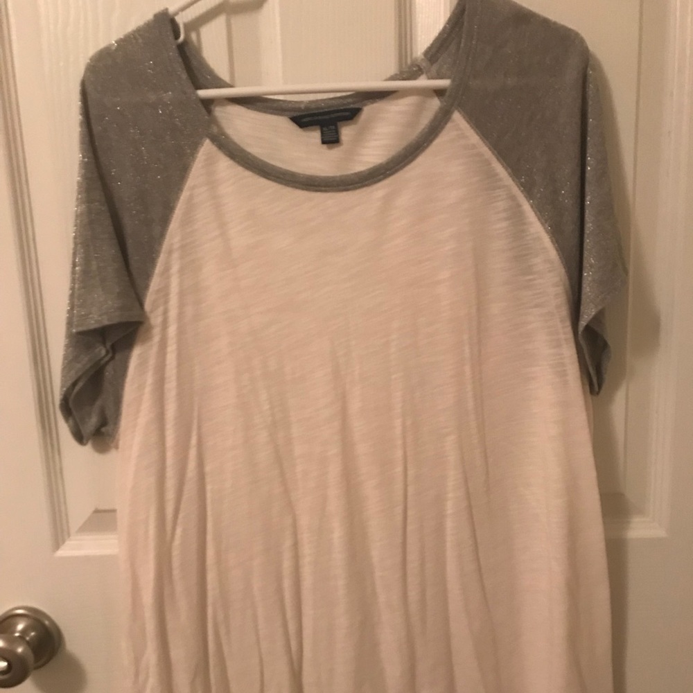 White American Eagle T-Shirt